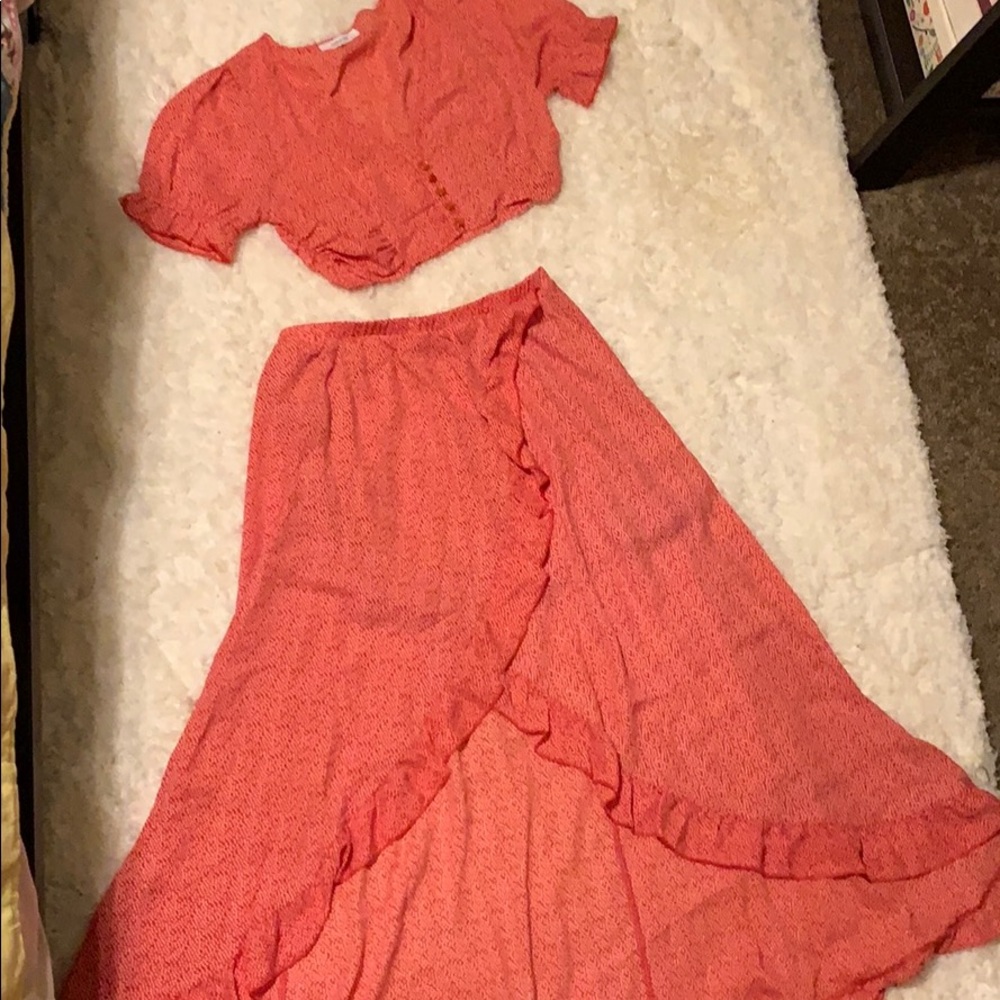 NWWT two piece skirt set